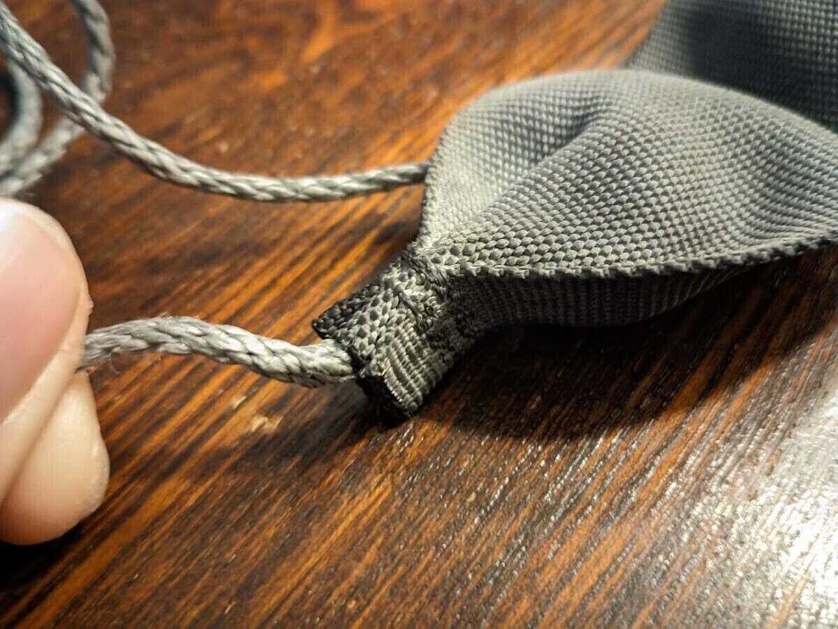 View of the other side of the sling's pouch.